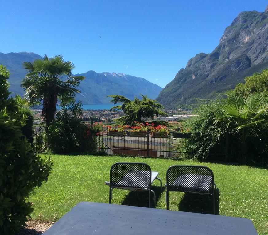 Villa Arzilla Riva del Garda Exteriör bild